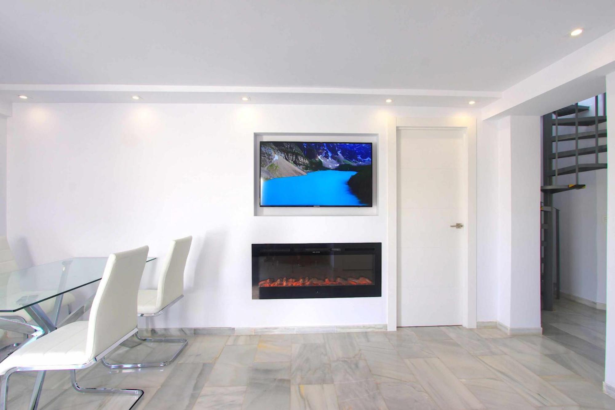 Modern Penthouse Frontline Urbanisation Apartment Marbella Exterior photo